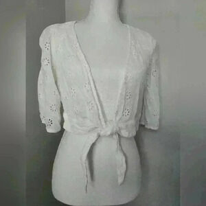 Hollister Tie Front Eyelet Cropped Blouse